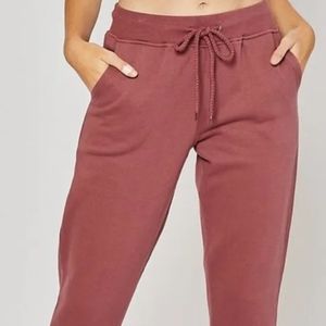 Relaxed fit jogger track pants. Nwt